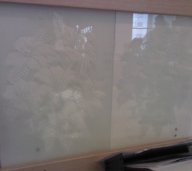 Пескоструйная гравировка и отделка стекла